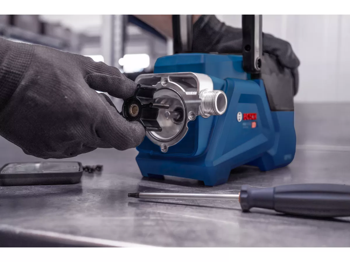 Pompe à eau GTP18V-28 BOSCH solo